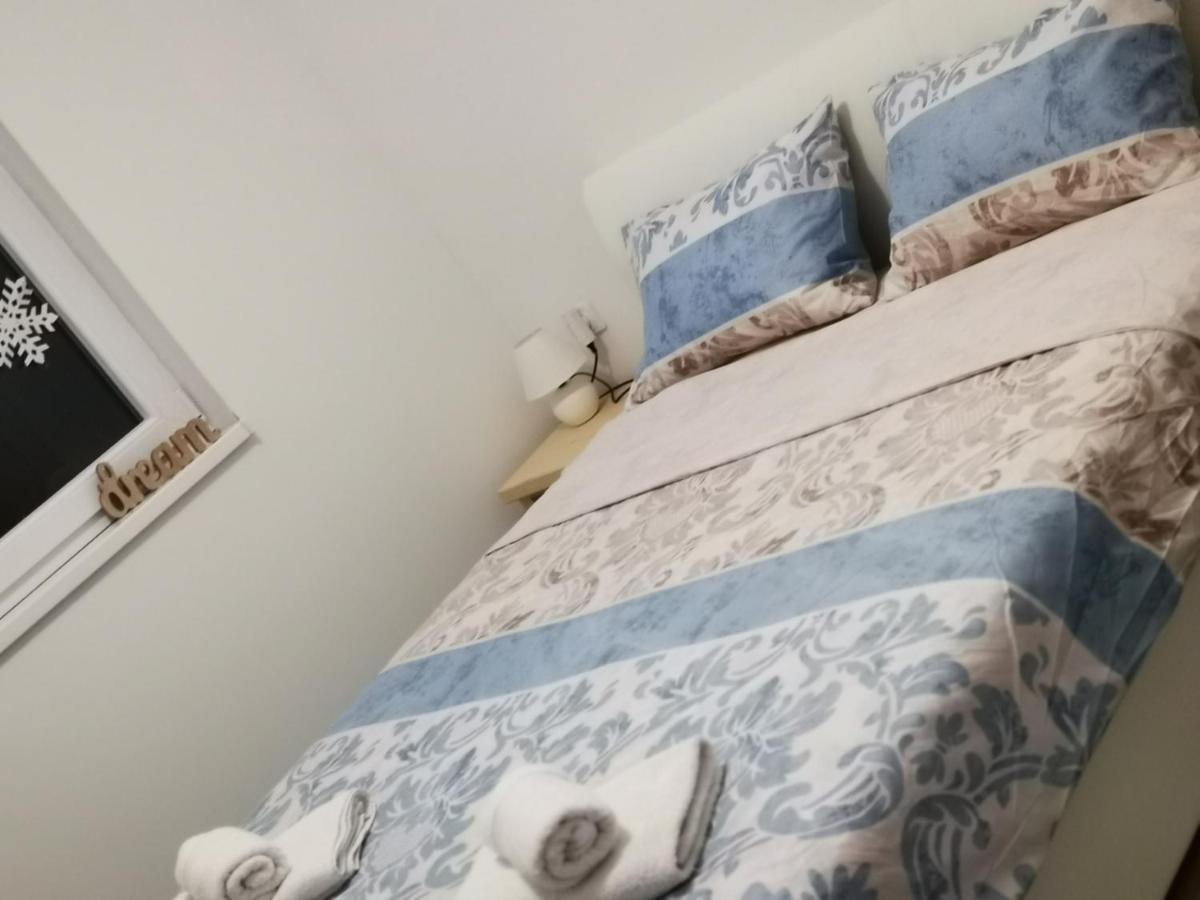 Apartman And Rooms Dream House 莫斯塔尔 外观 照片